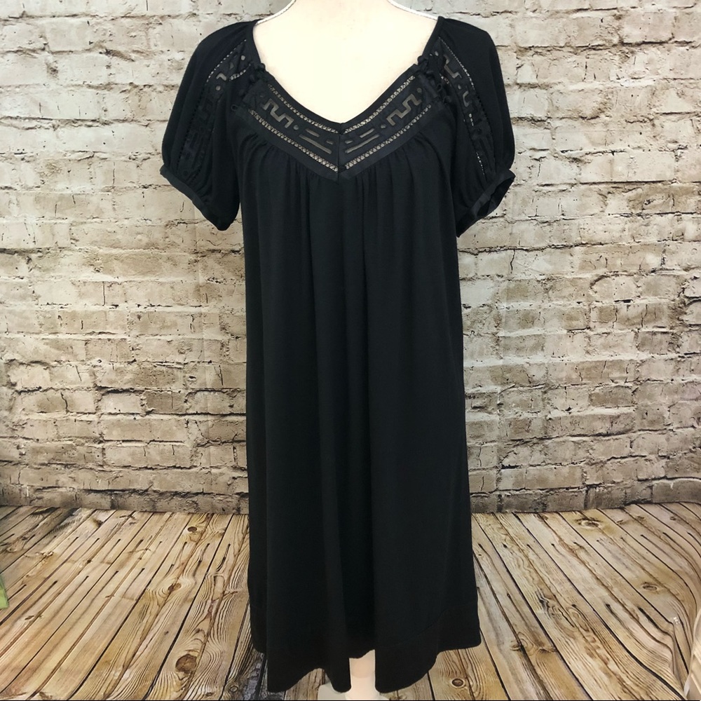 BCBG MAX AZRIA Solid Black V-Neck Cut Out Dress